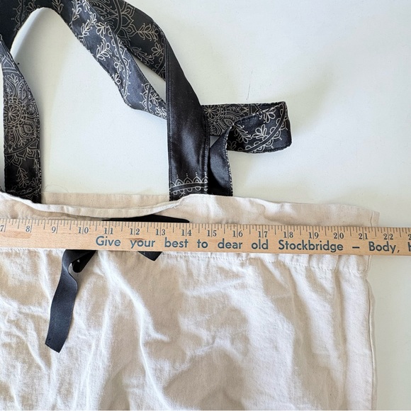 Coach Drawstring Dust Bag Storage Cover Bag 21.5”x15” Self Made Large Tote Bag - Picture 6 of 7